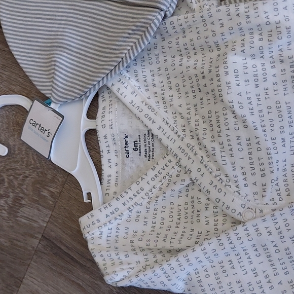 🍎 2/$25 NWT gender neutral 6 month outifits - Picture 3 of 5